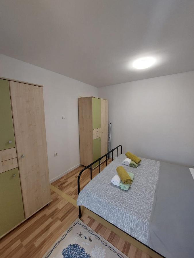 Apartman Katarina Leilighet Cres Eksteriør bilde